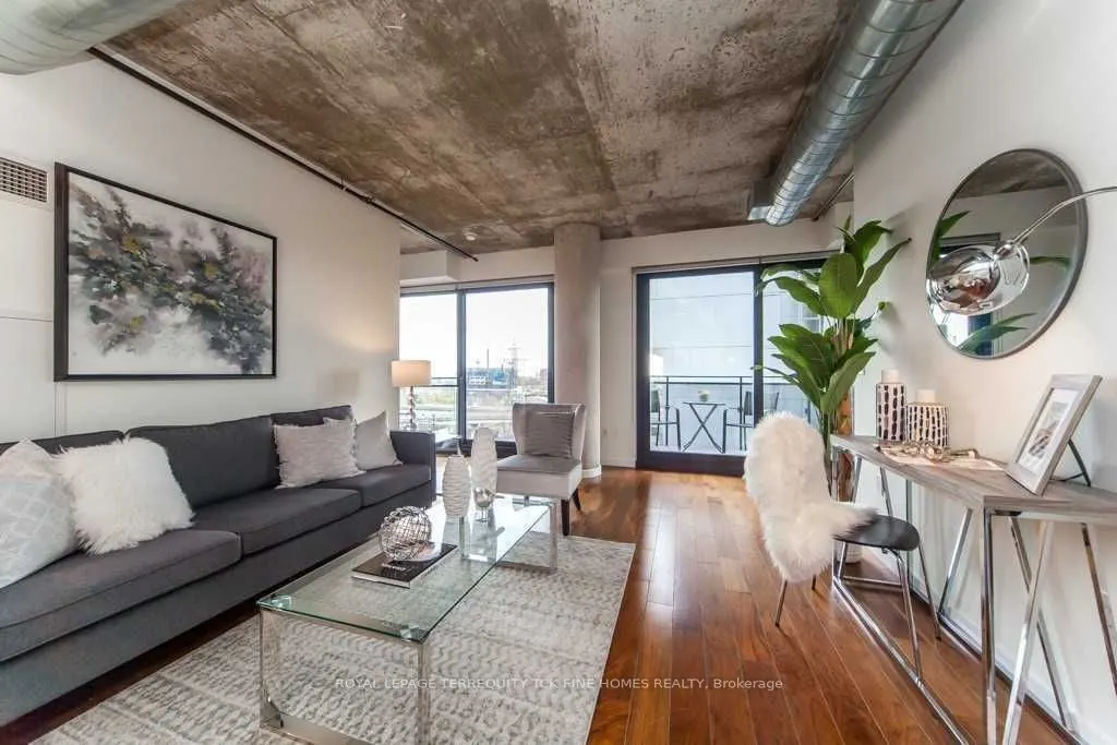 51 Trolley Crescent, #1305