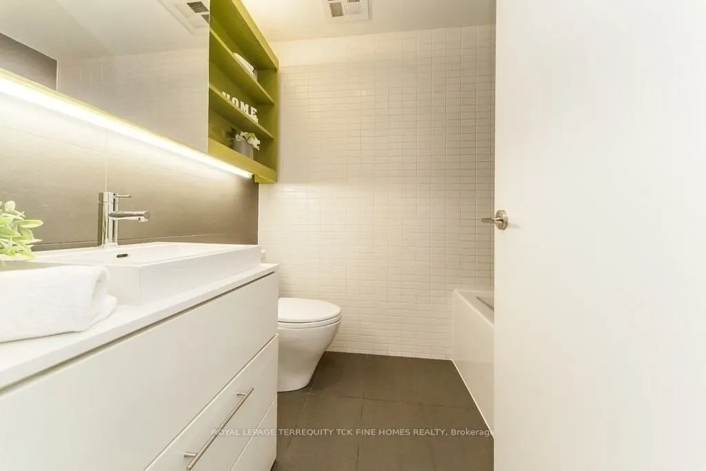 51 Trolley Crescent, #1305