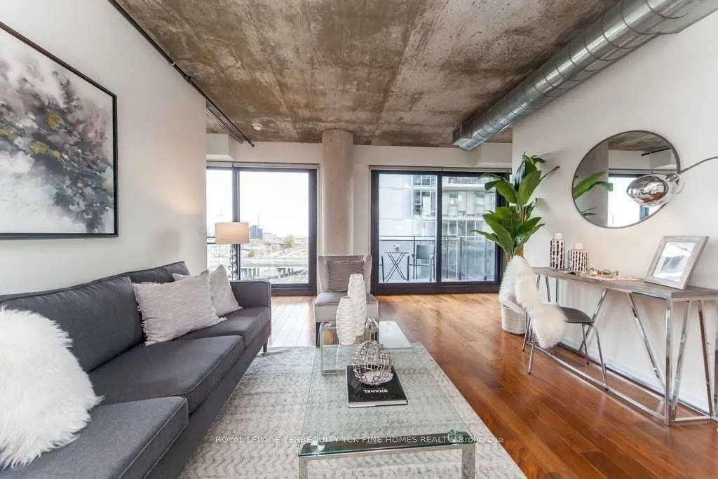 51 Trolley Crescent, #1305