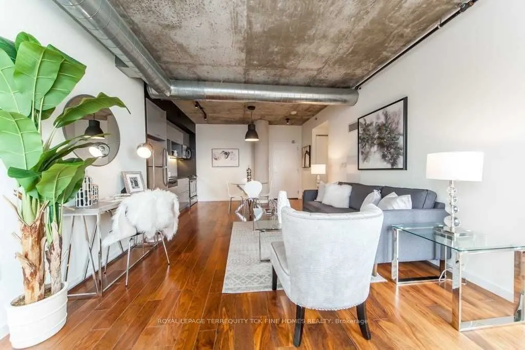 51 Trolley Crescent, #1305