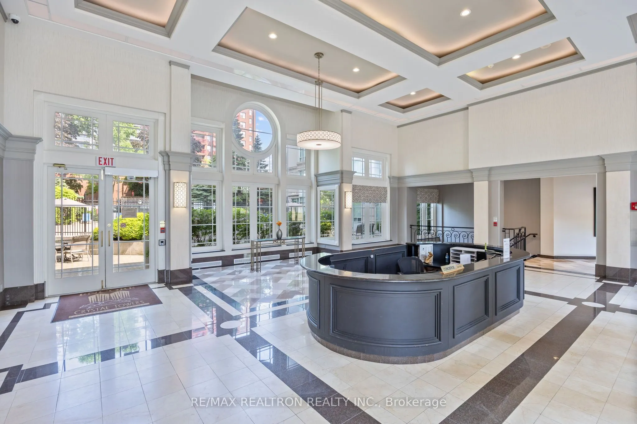 8 Covington Road, #604