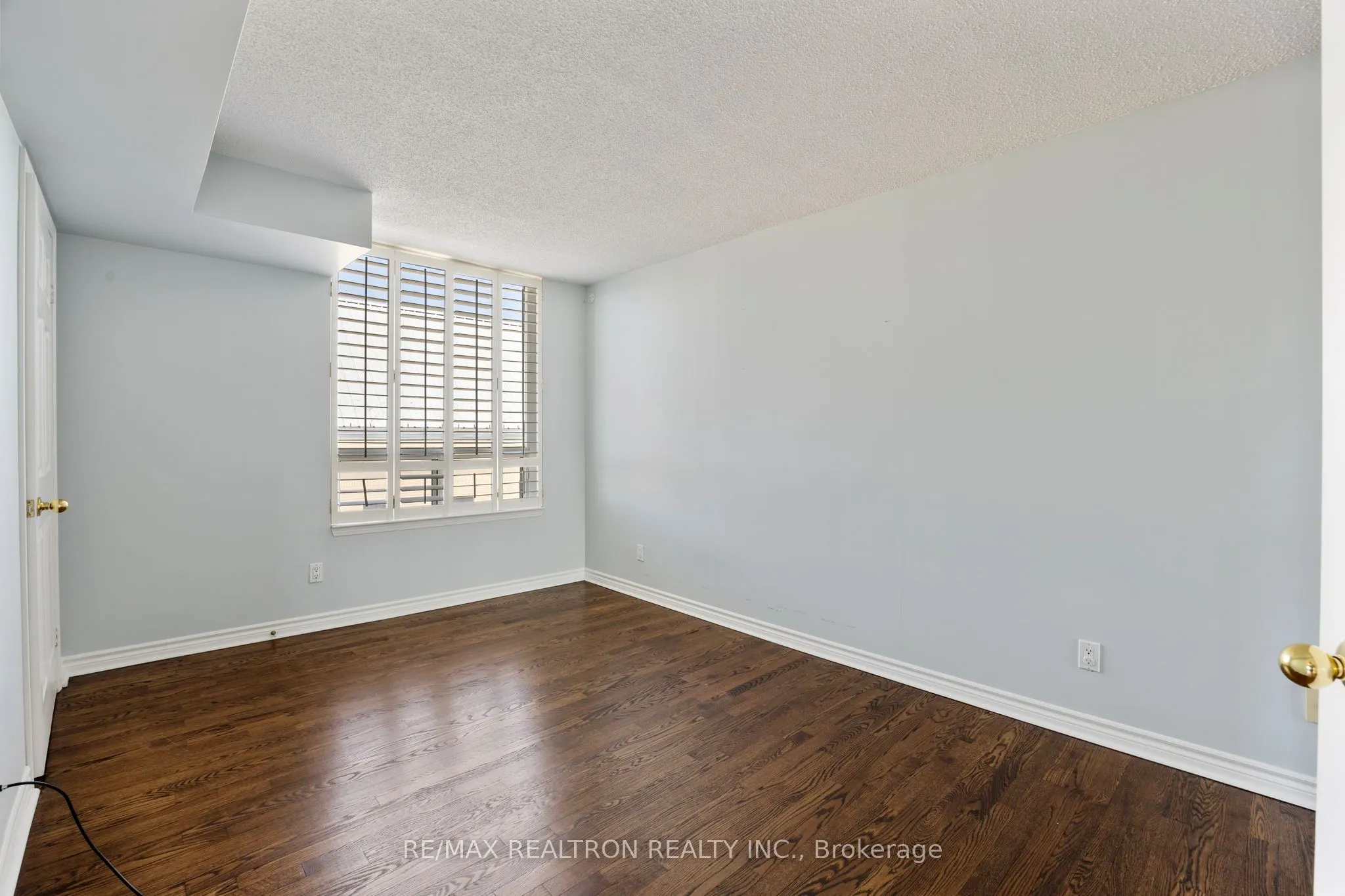 8 Covington Road, #604