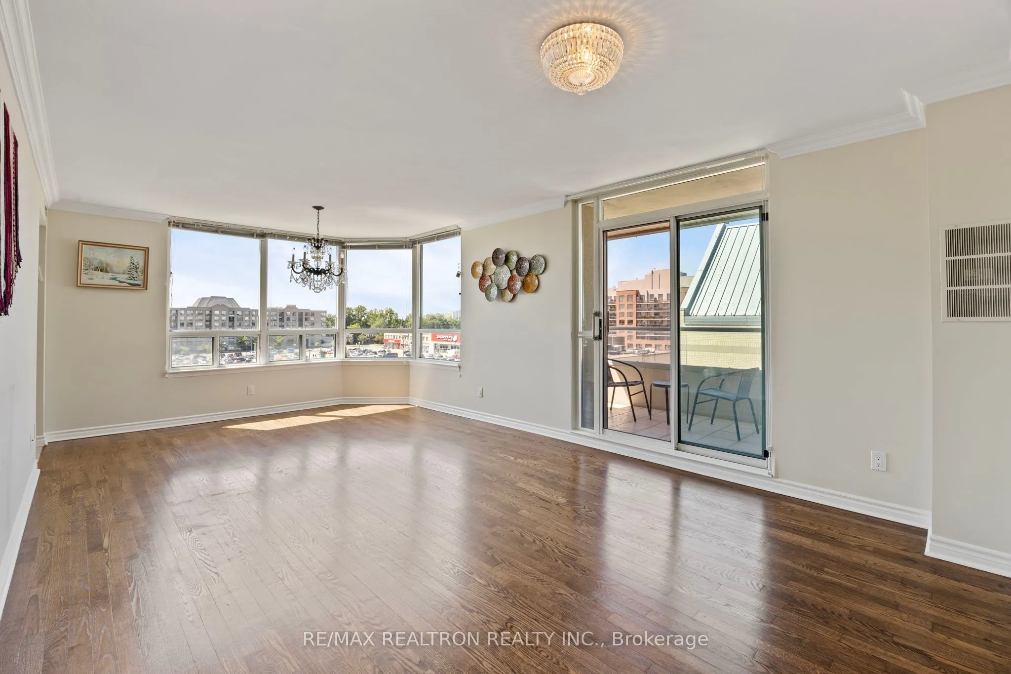 8 Covington Road, #604