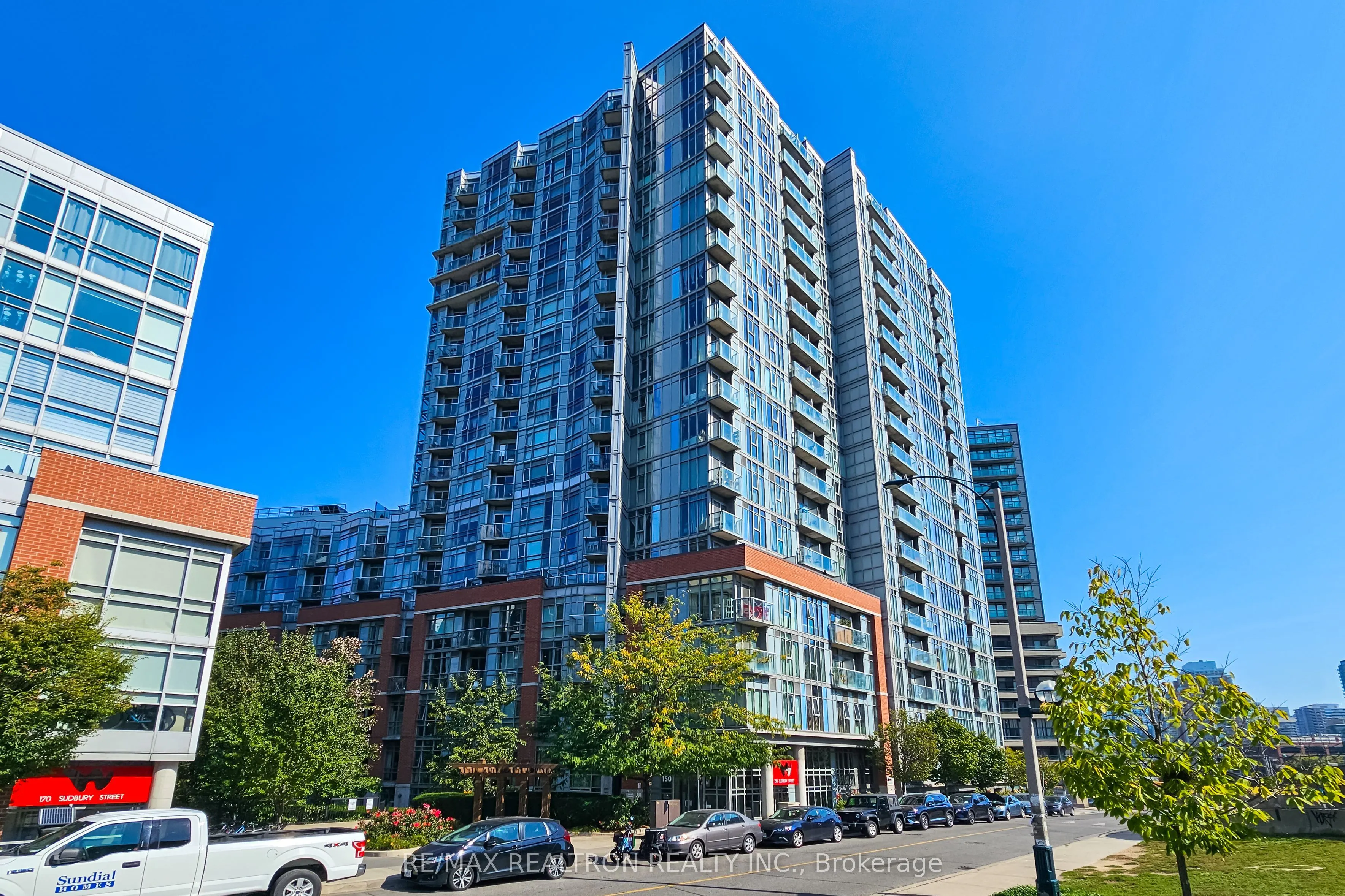 150 Sudbury Street, #2005