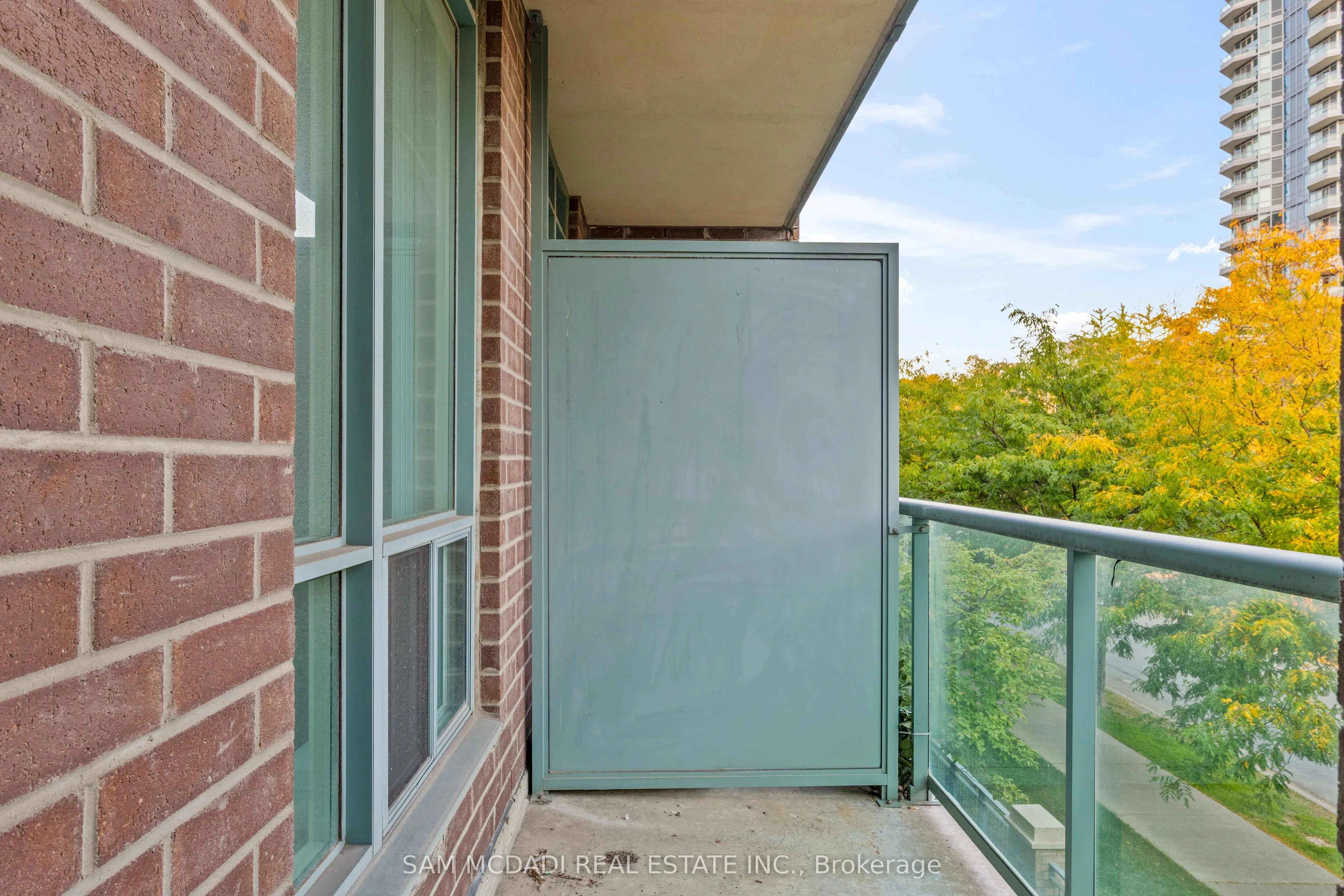 20 Olive Avenue, #206
