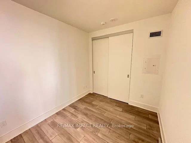 11 Yorkville Avenue, #6009