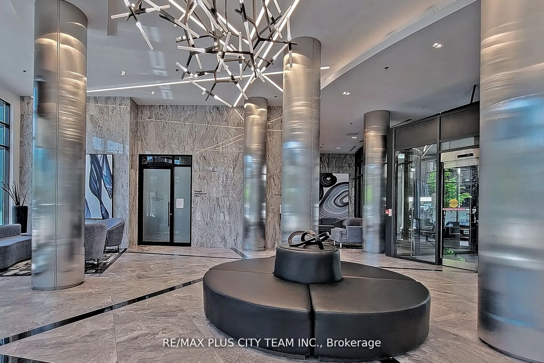 12 Yonge Street, #1102