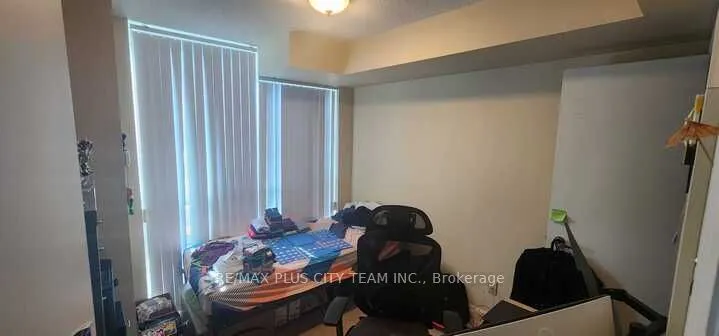 12 Yonge Street, #1102