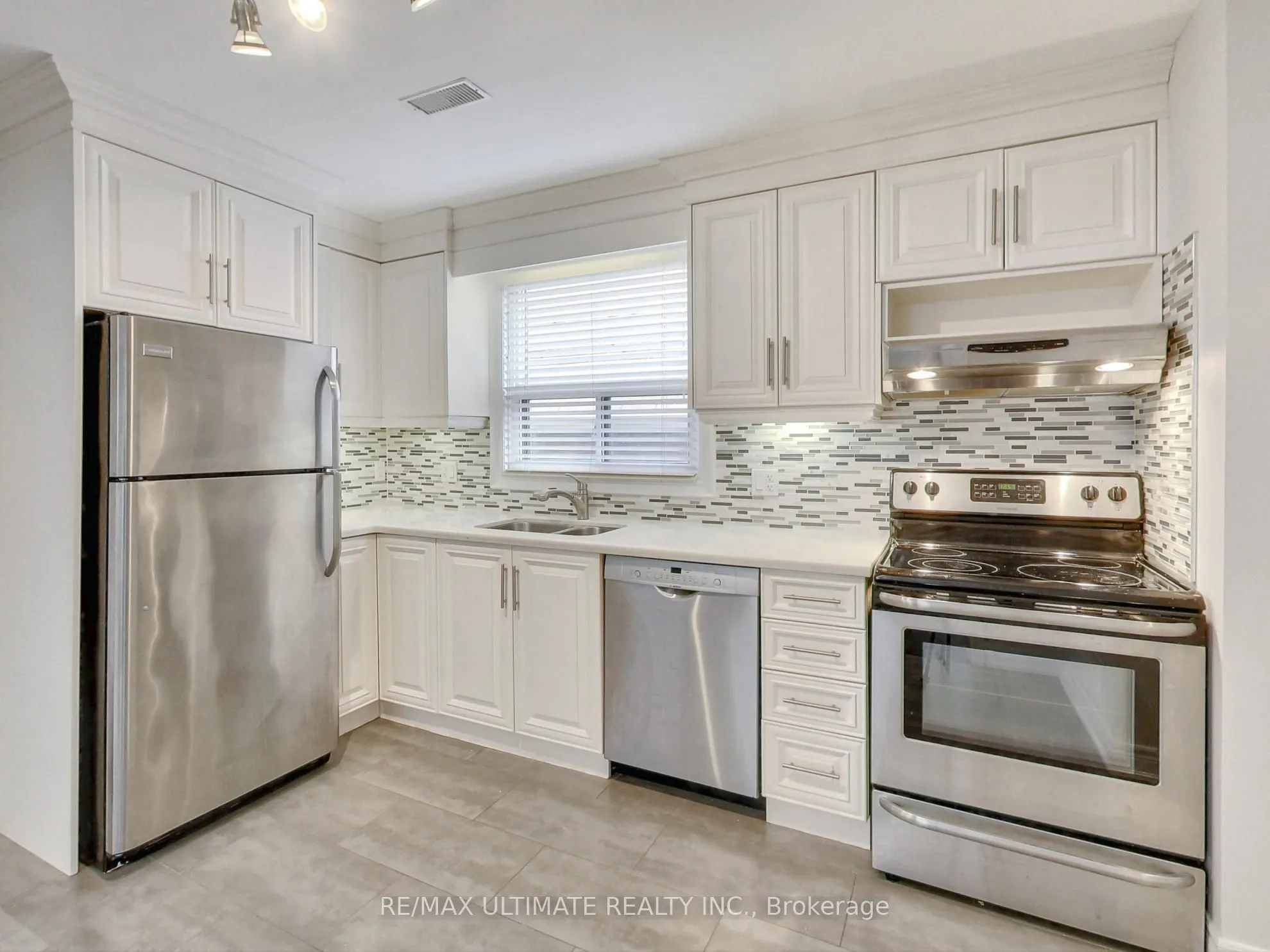 40 Ashbury Avenue, #Apt #2