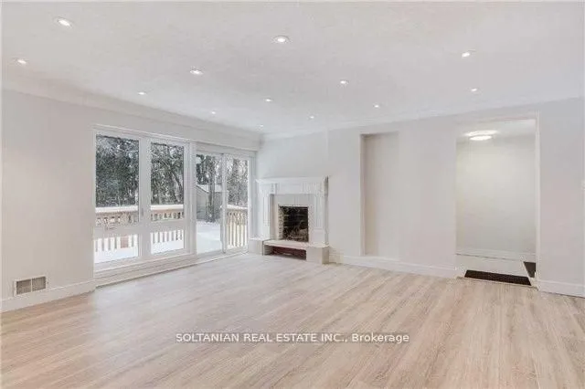 44 Tremont Crescent