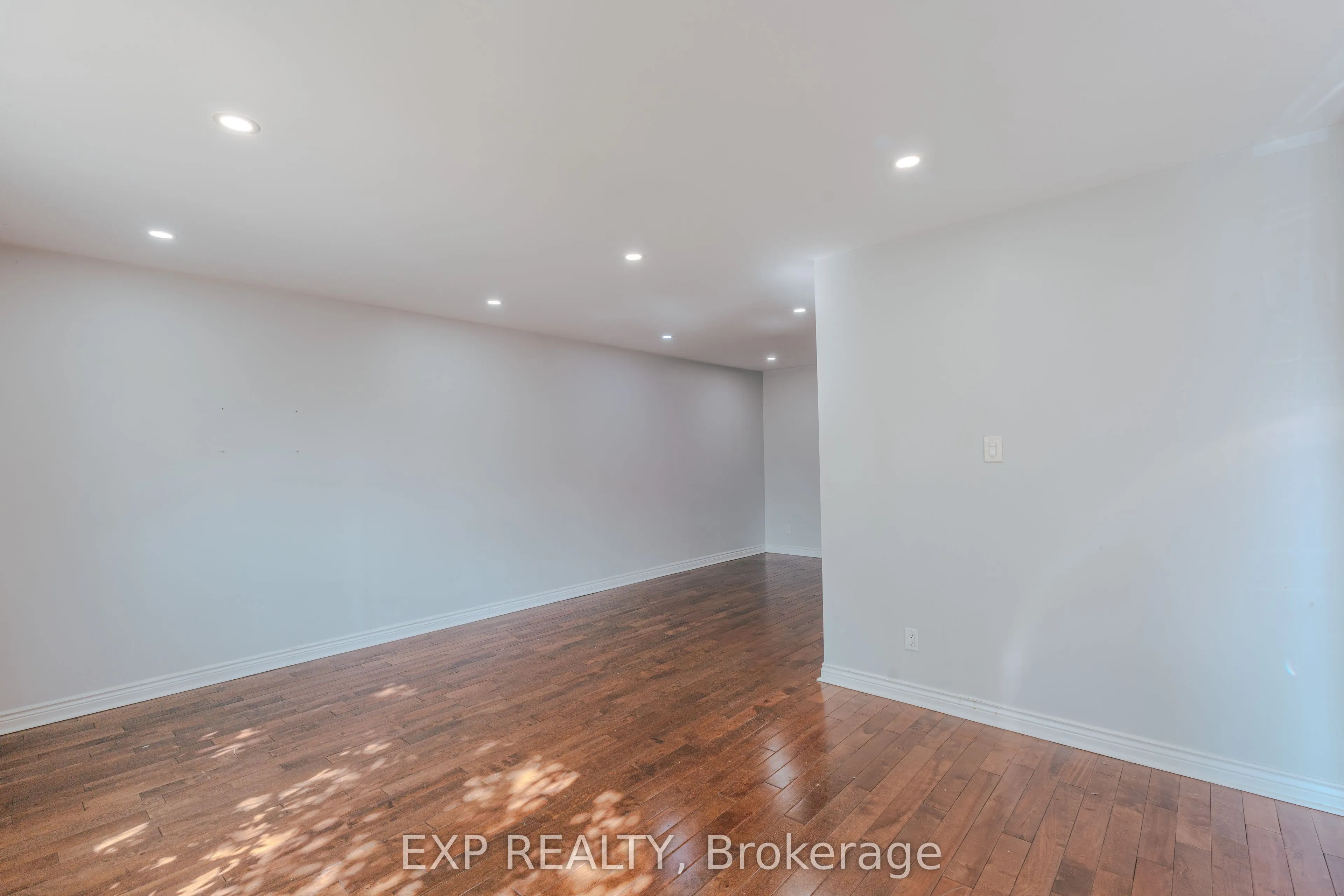 72 Billington Crescent