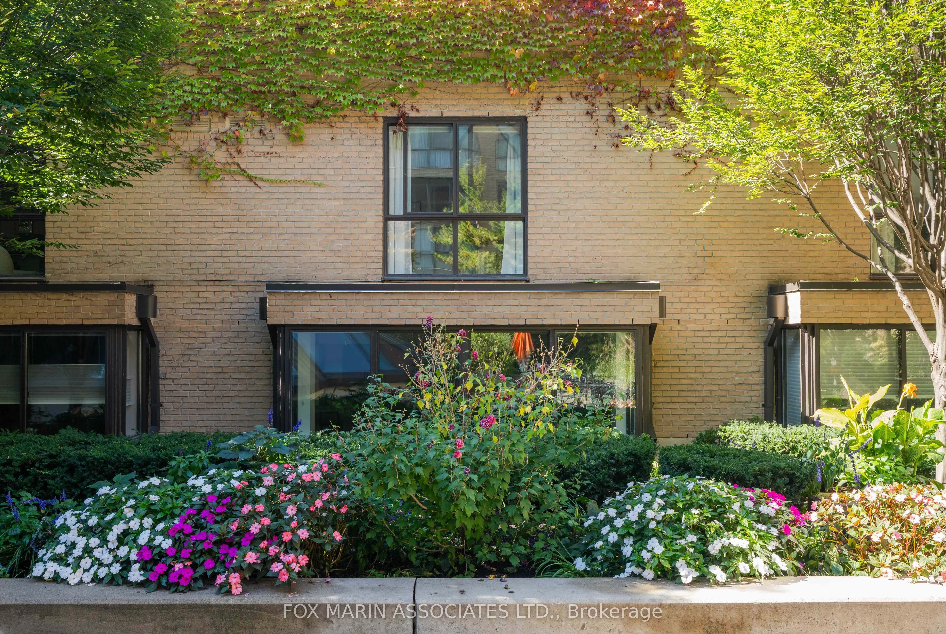 80 Front Street E, #227
