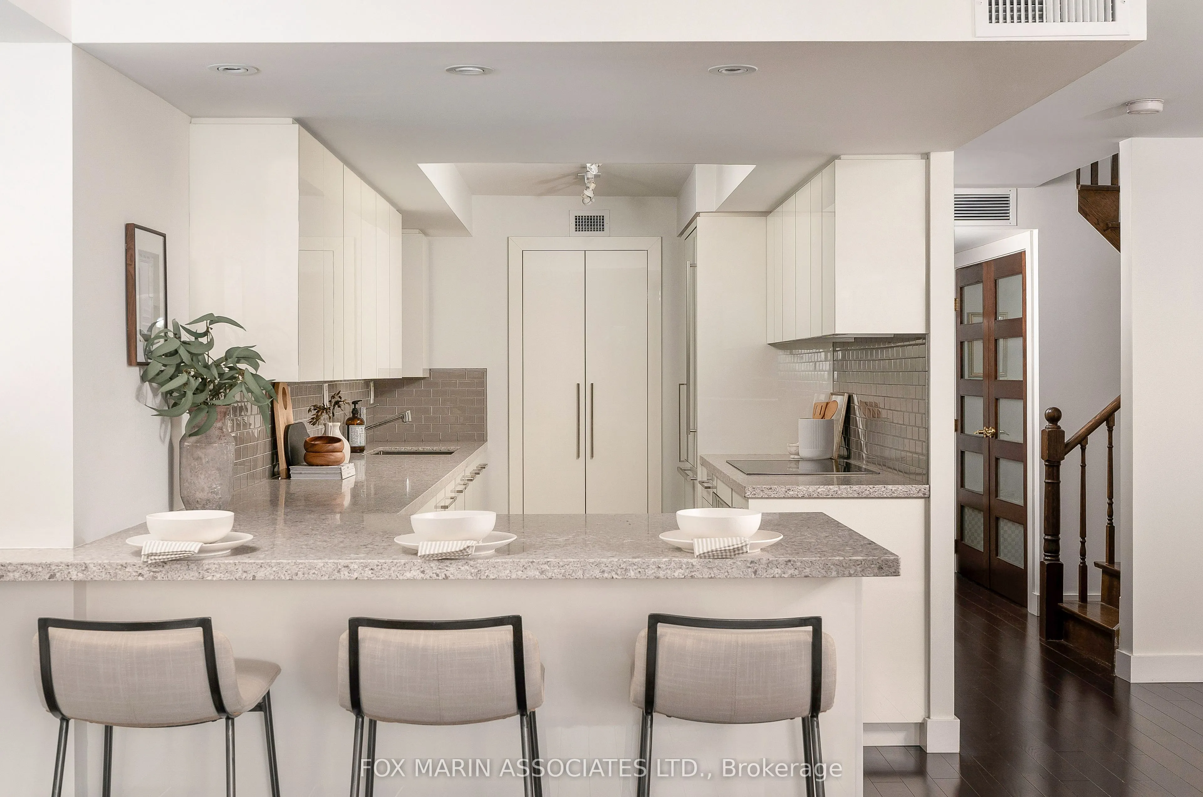 80 Front Street E, #227