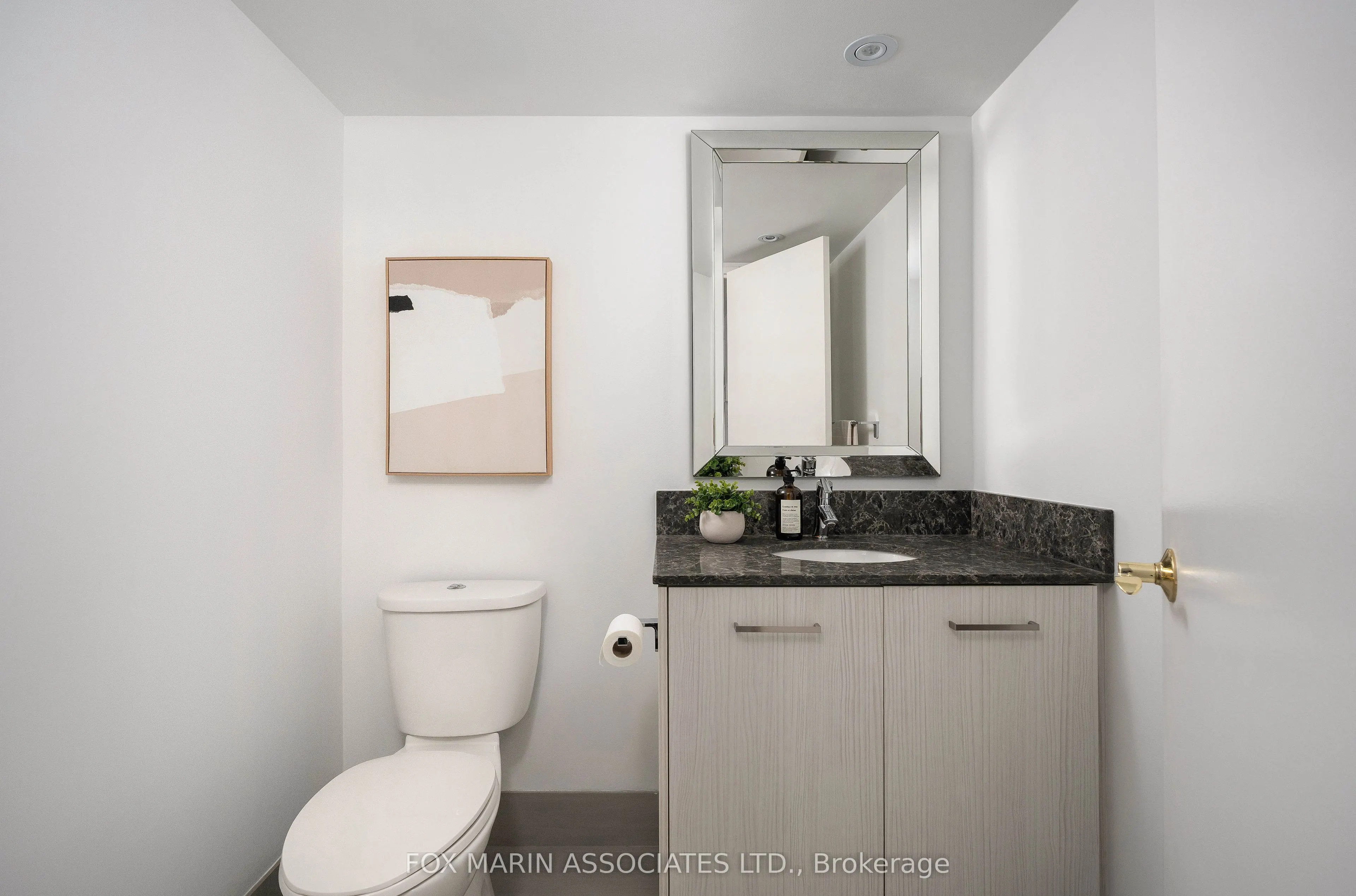 80 Front Street E, #227