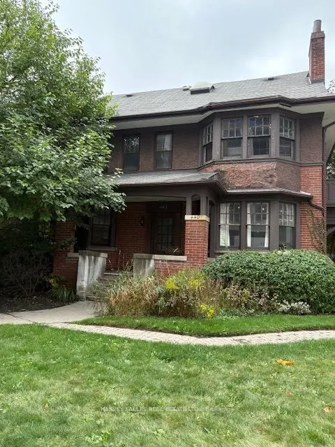 440 Avenue Road, #101