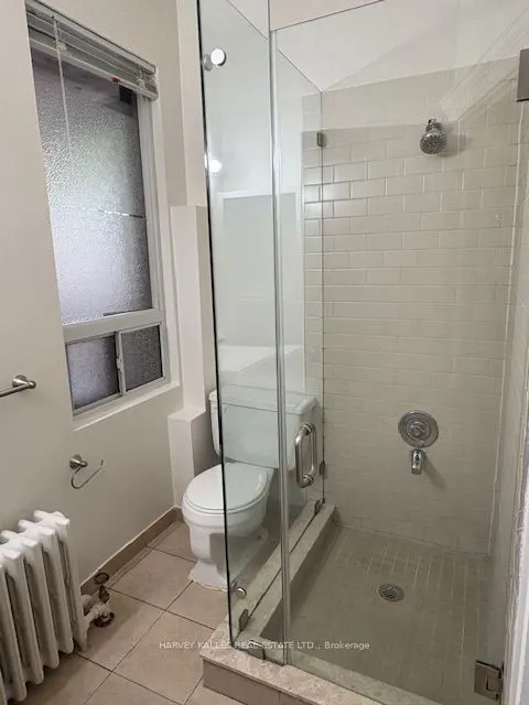 440 Avenue Road, #101