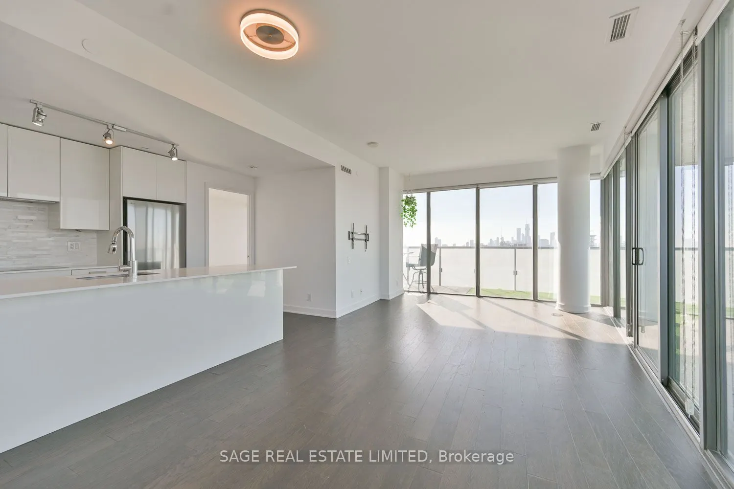 1815 Yonge Street, #LPh02