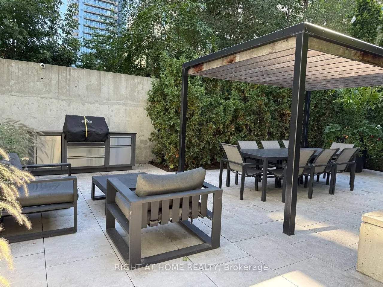 101 Erskine Avenue, #1908