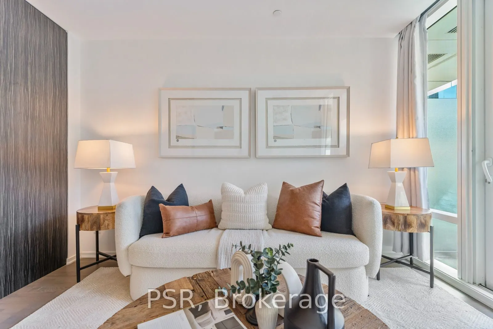 1 Bloor Street E, #303