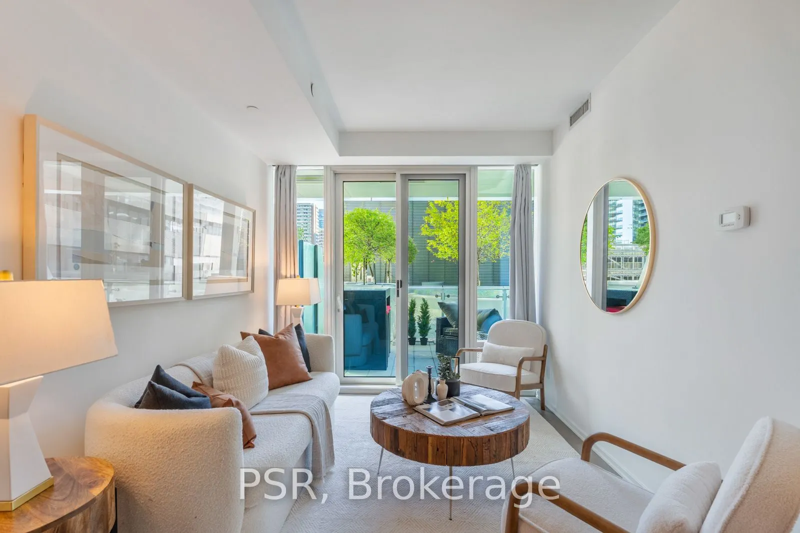 1 Bloor Street E, #303