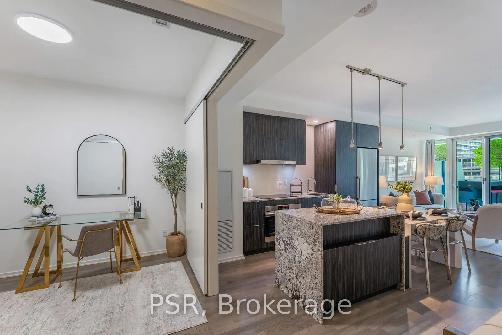 1 Bloor Street E, #303