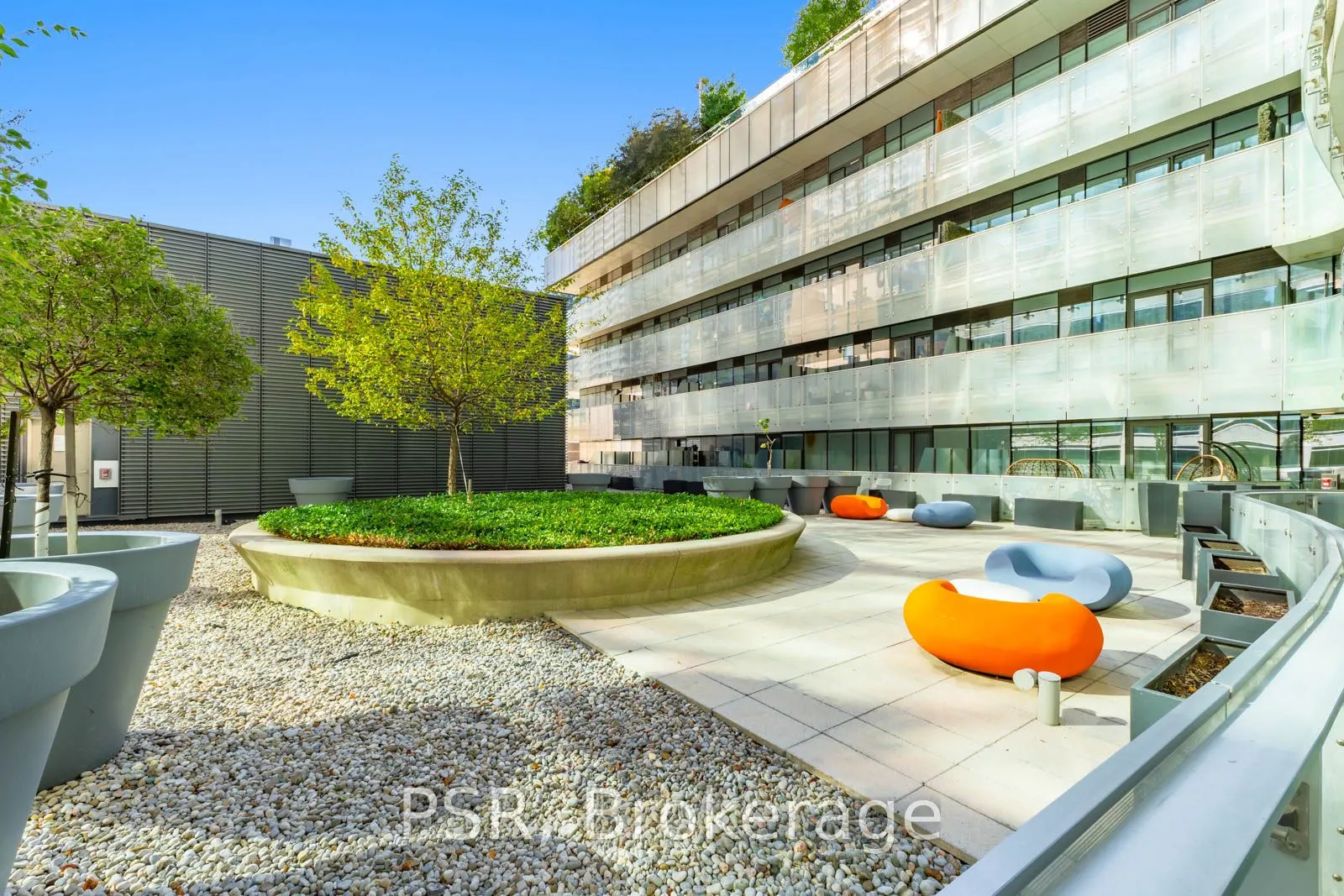 1 Bloor Street E, #303