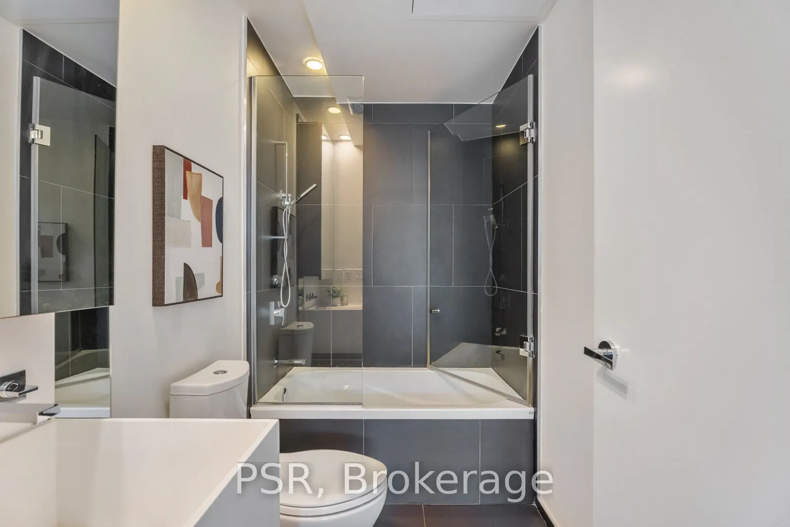 1 Bloor Street E, #303