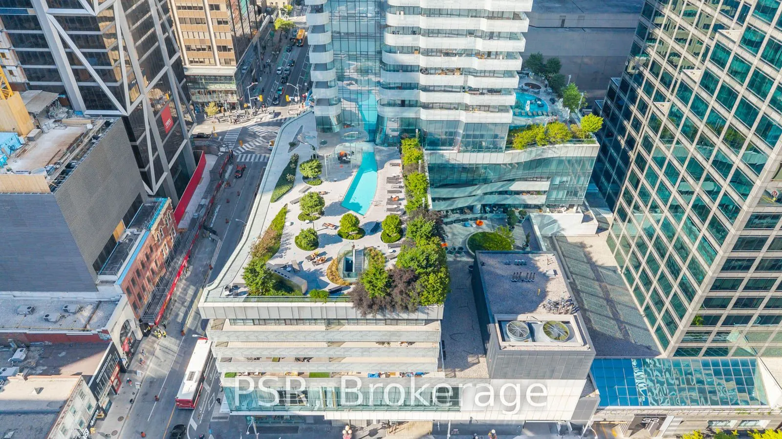 1 Bloor Street E, #303