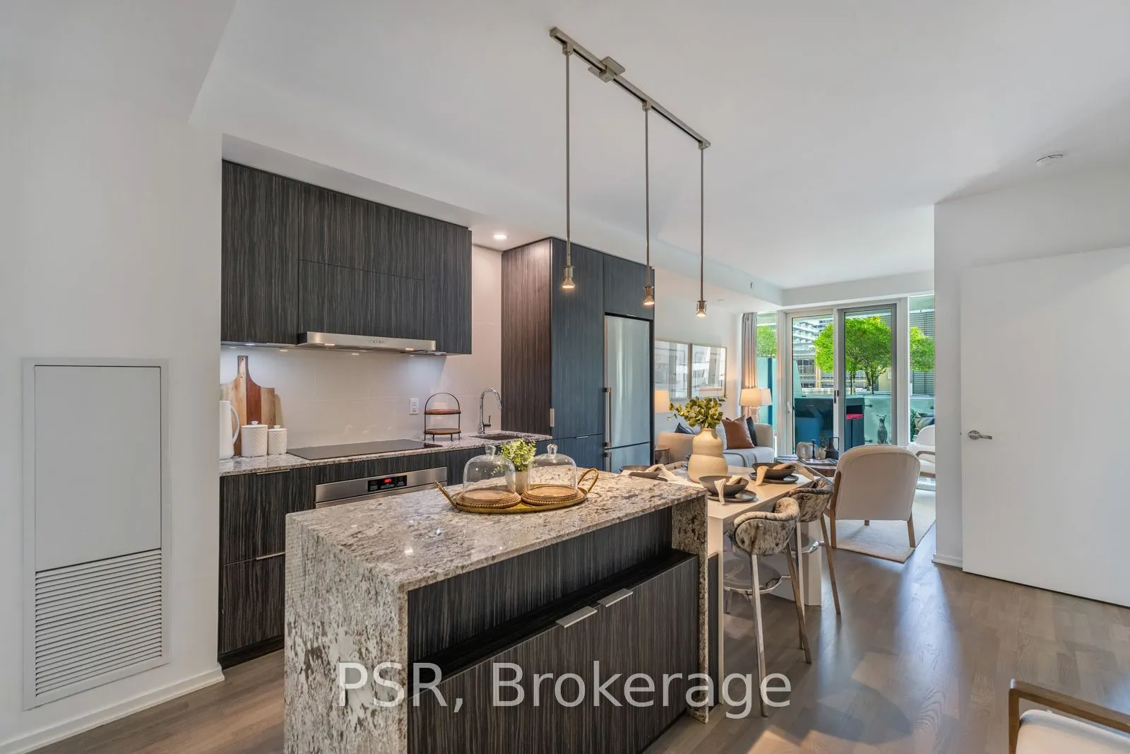 1 Bloor Street E, #303
