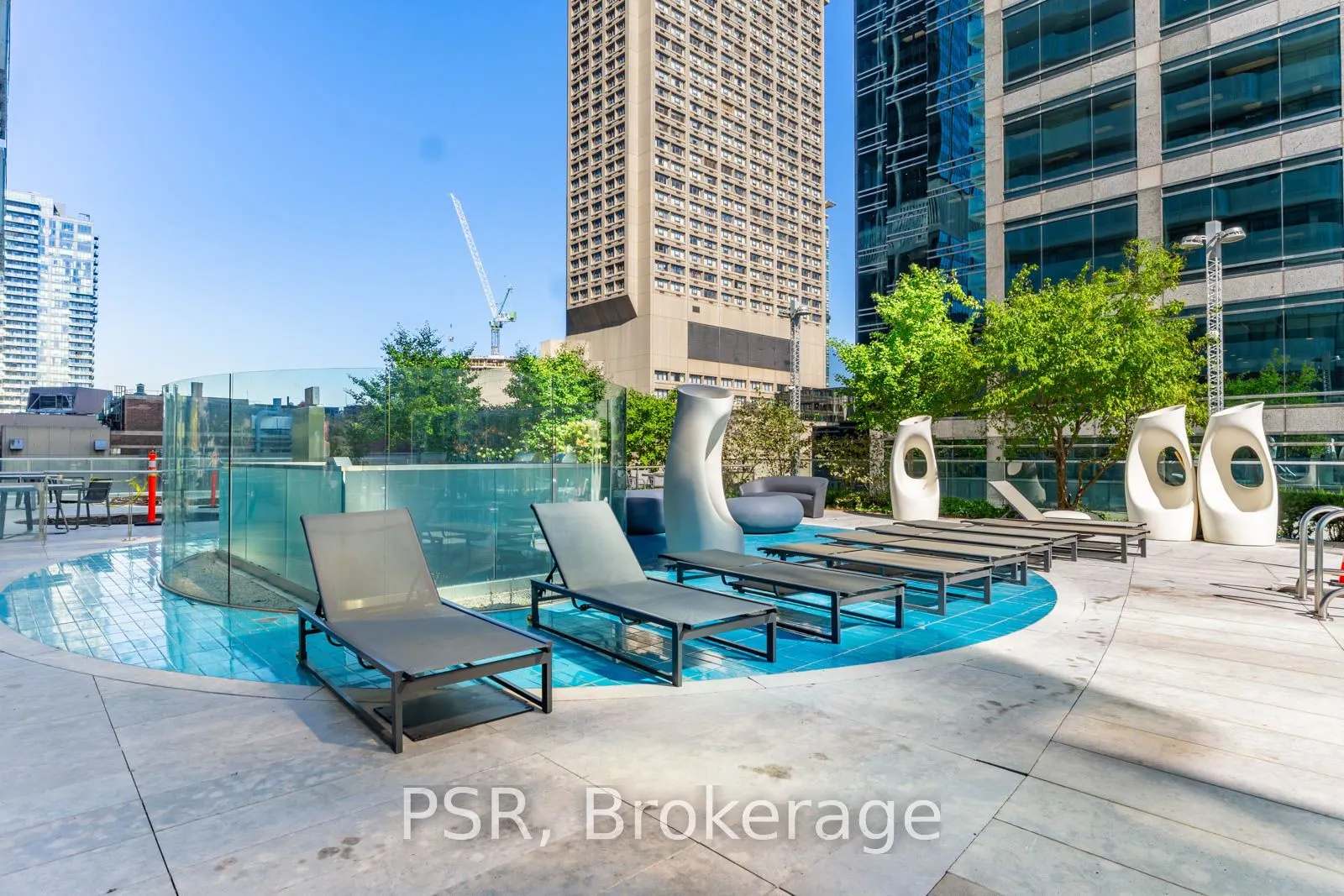 1 Bloor Street E, #303