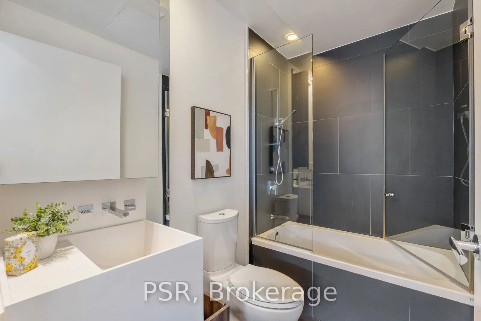 1 Bloor Street E, #303