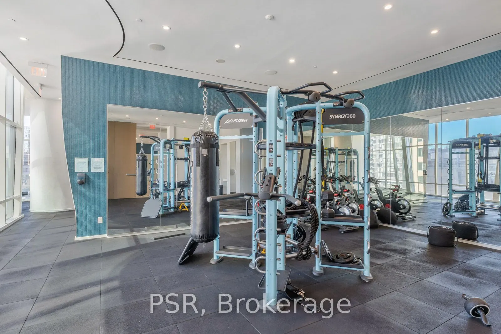 1 Bloor Street E, #303