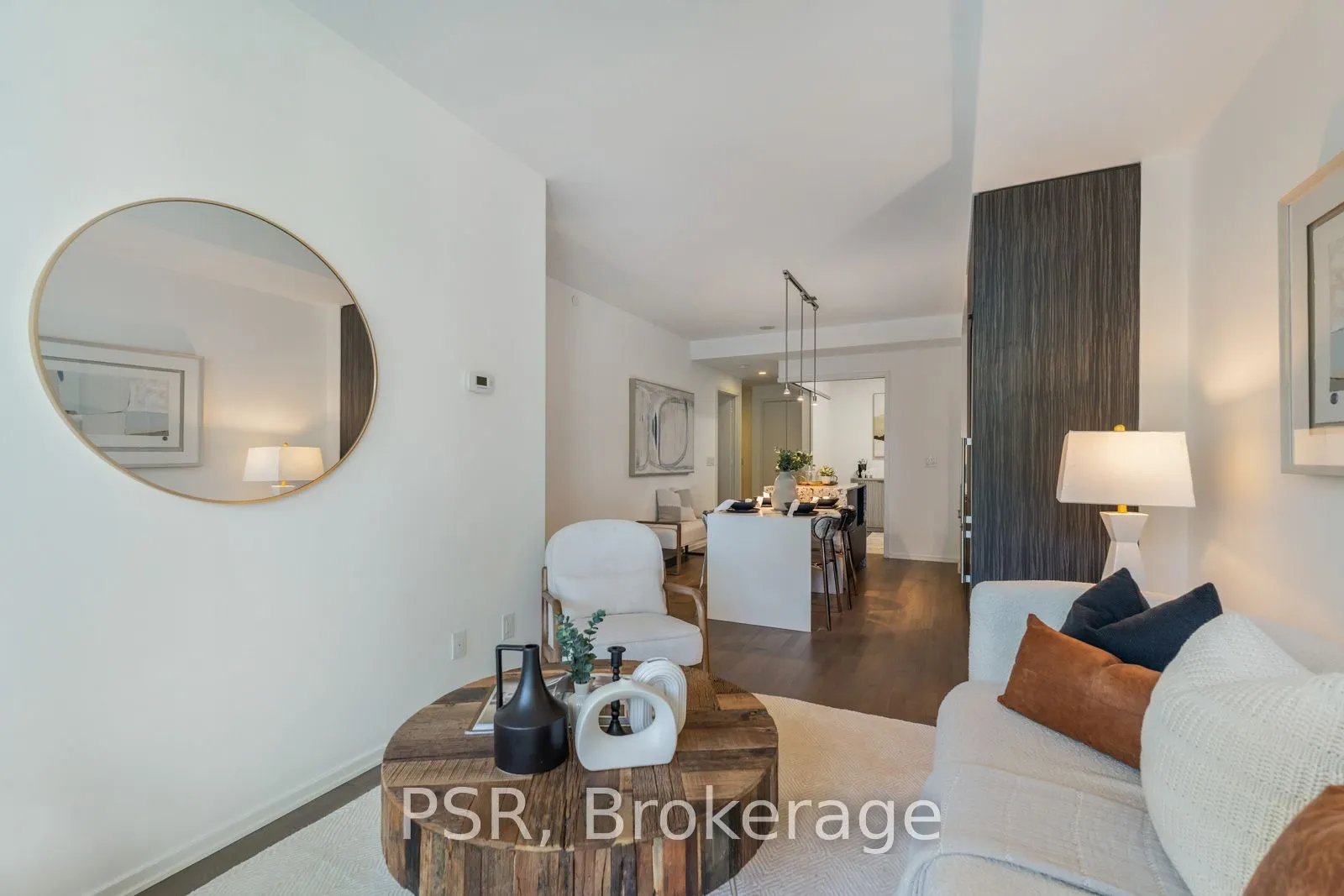 1 Bloor Street E, #303