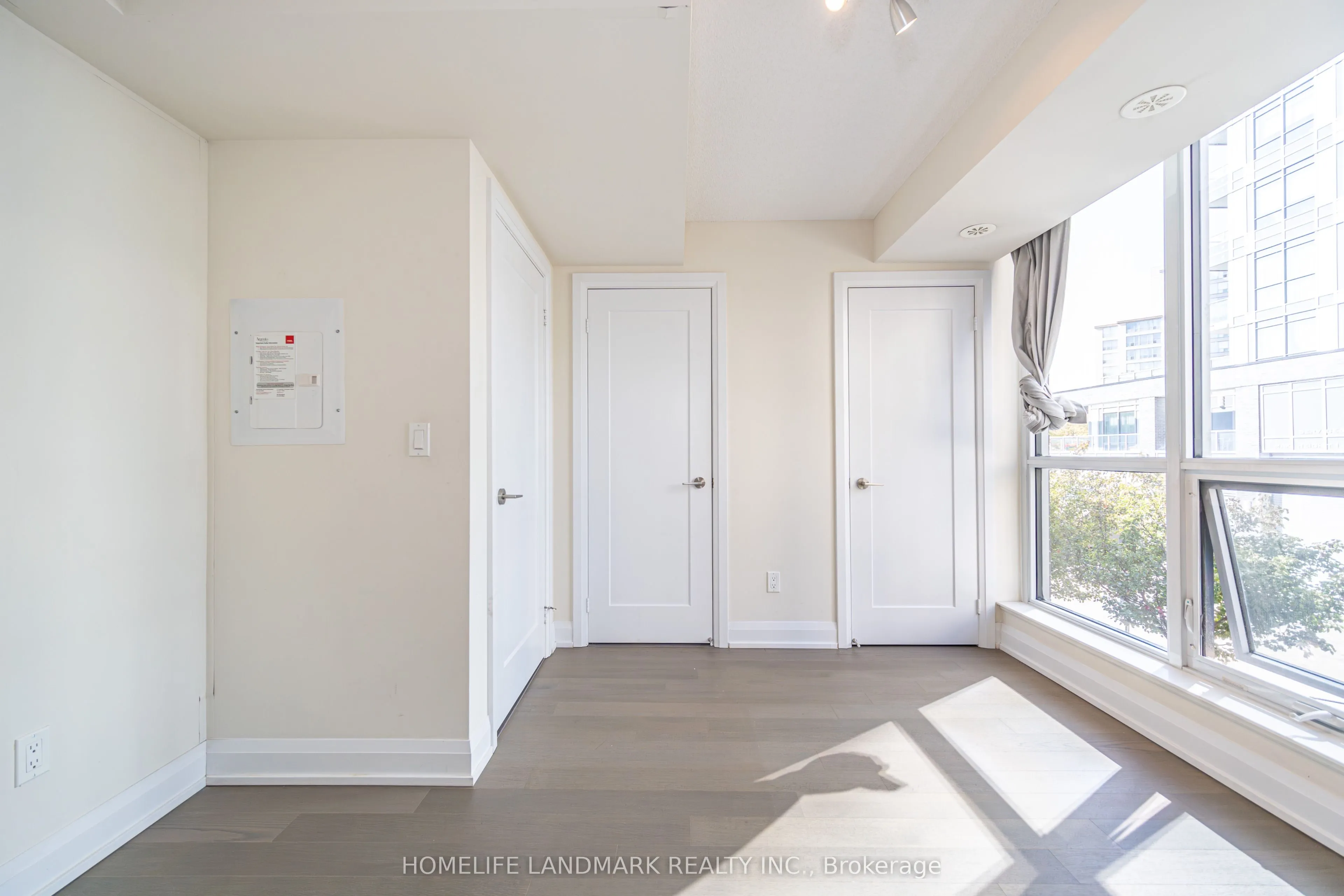 18 Graydon Hall Drive, #TH12