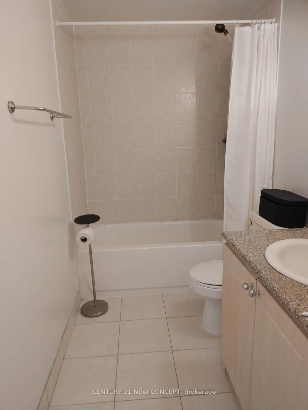 15 Maple Wood, #1109