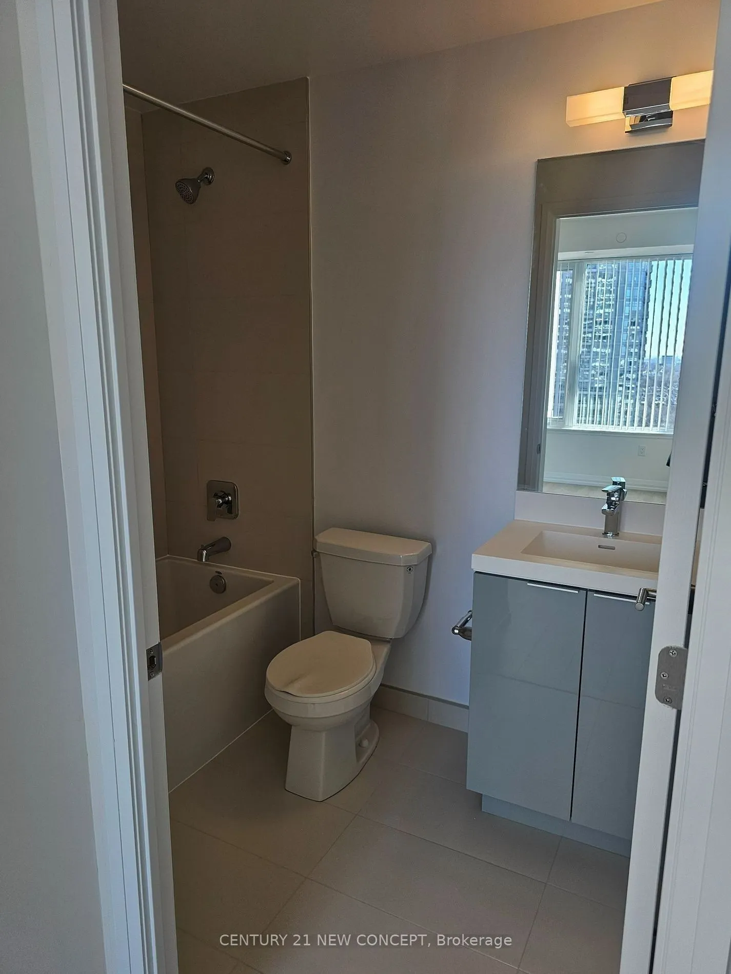 50 Dunfield Avenue, #3319