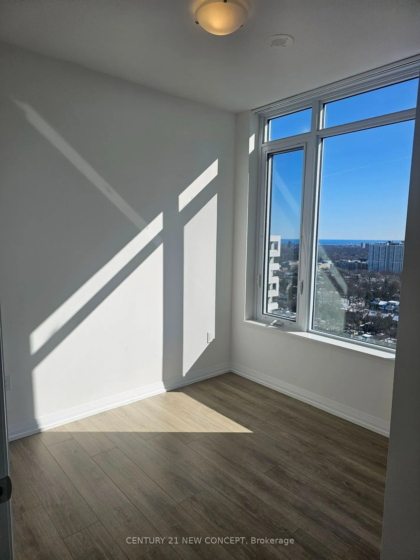 50 Dunfield Avenue, #3319