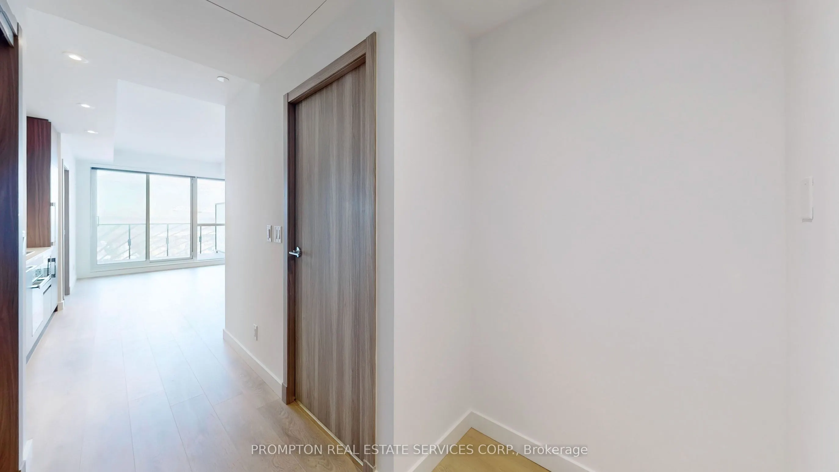 27 McMahon Drive, #2110