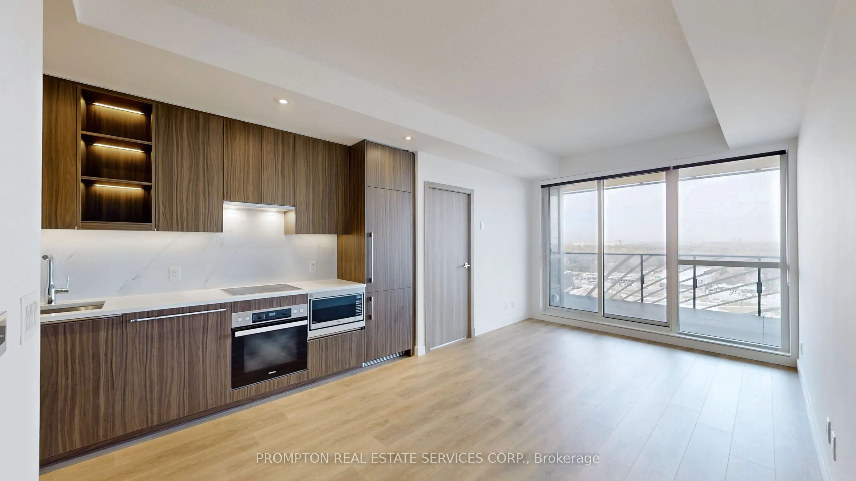 27 McMahon Drive, #2110