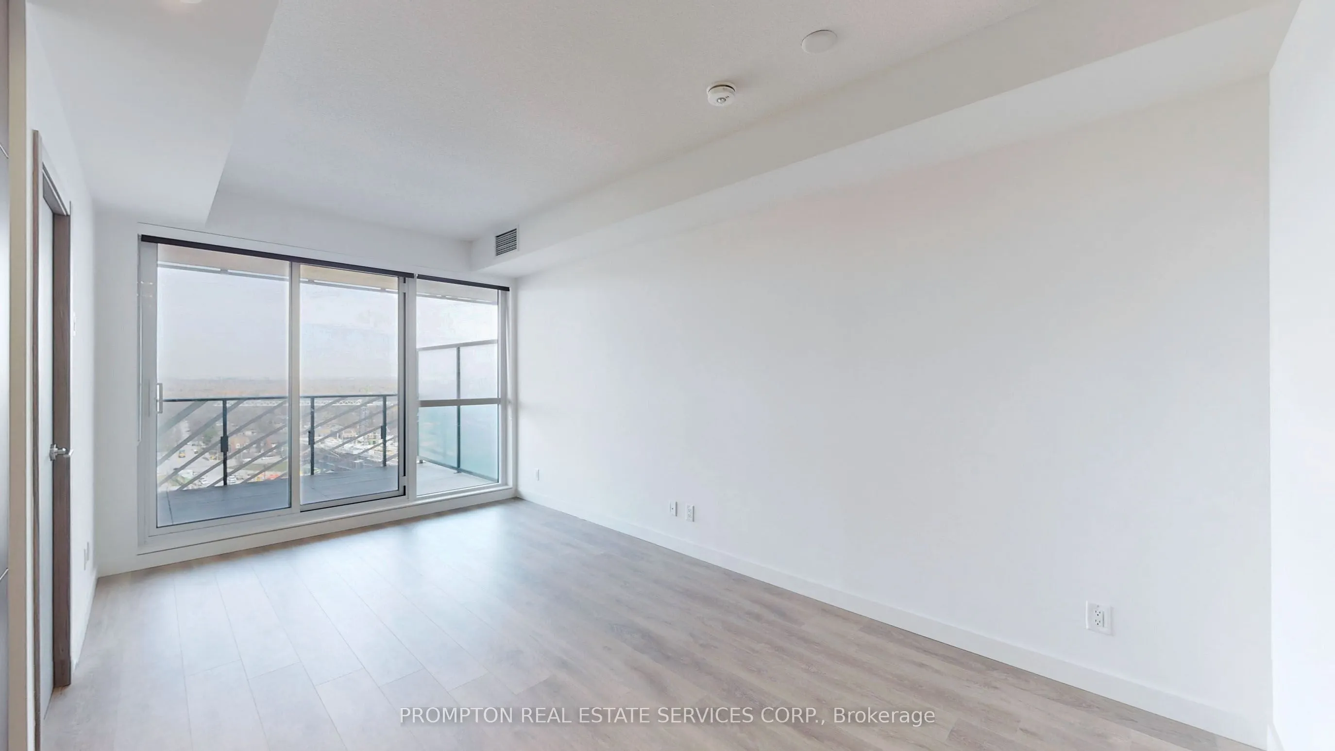 27 McMahon Drive, #2110