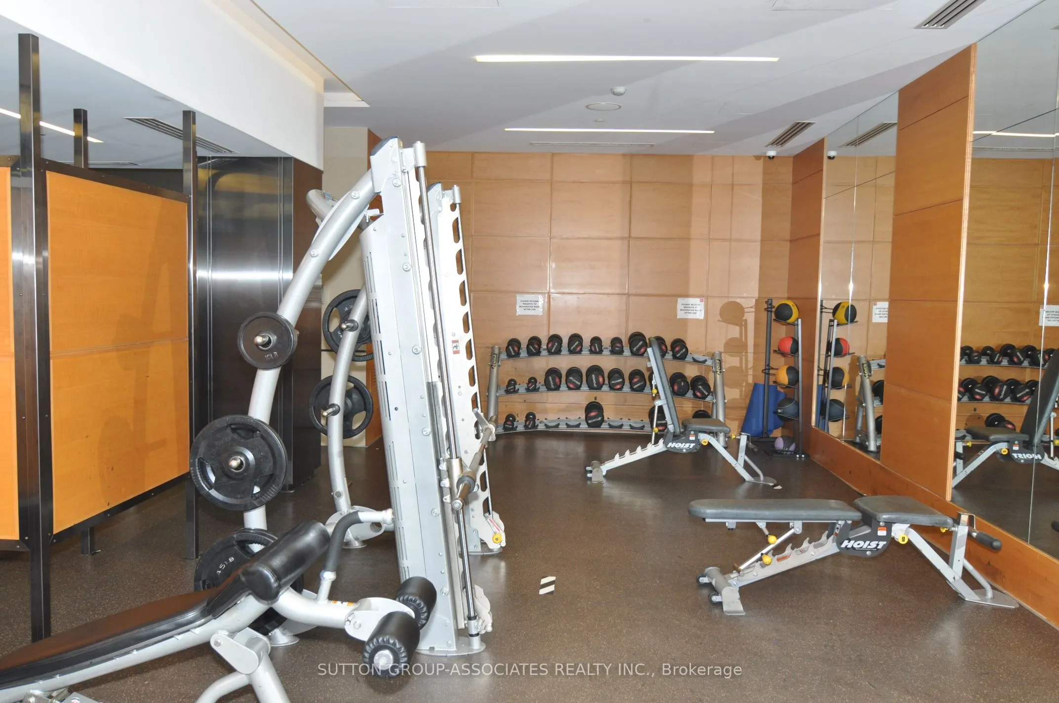 2 Anndale Drive, #1303
