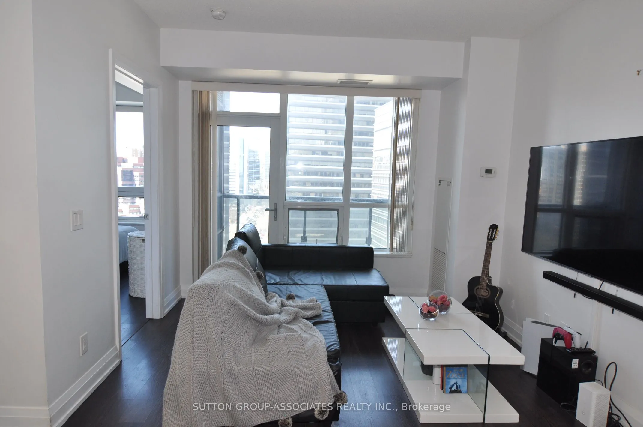 2 Anndale Drive, #1303