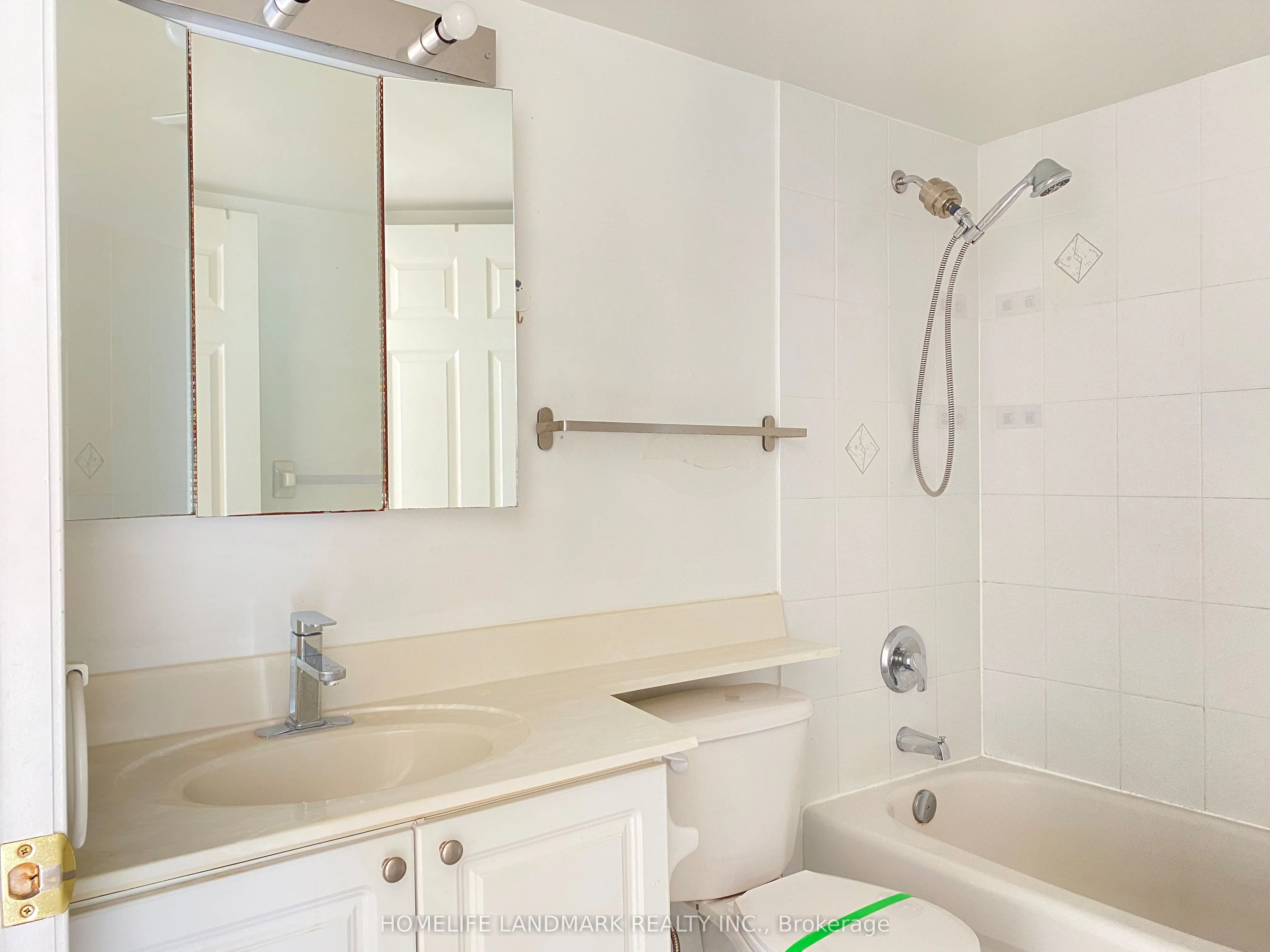 22 Olive Avenue, #1811