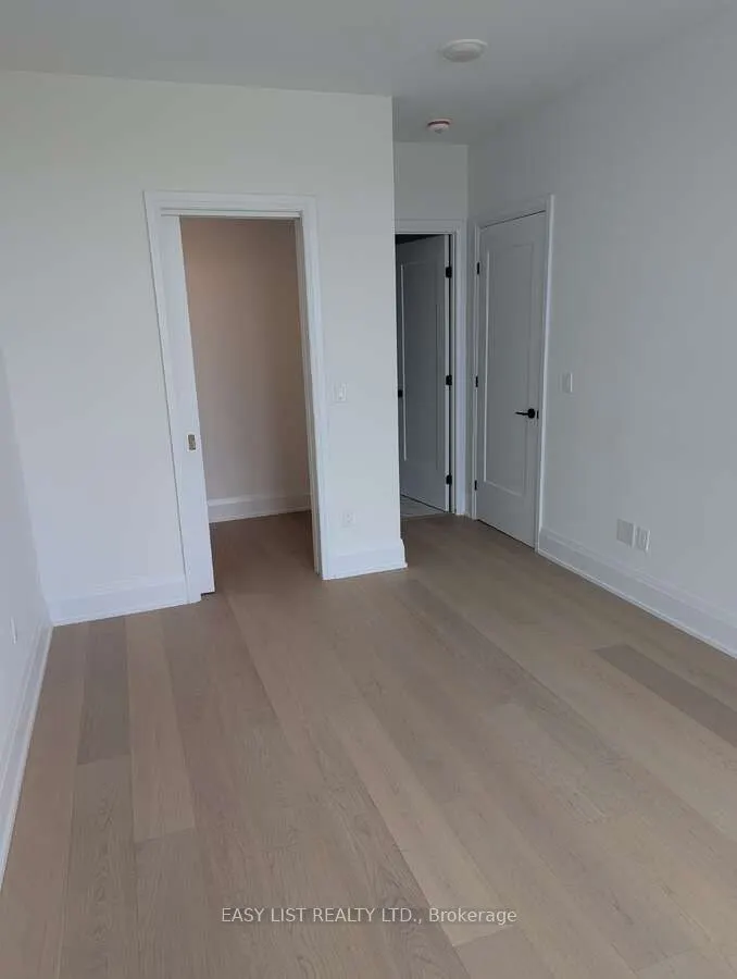 505 Glencairn Avenue, #220