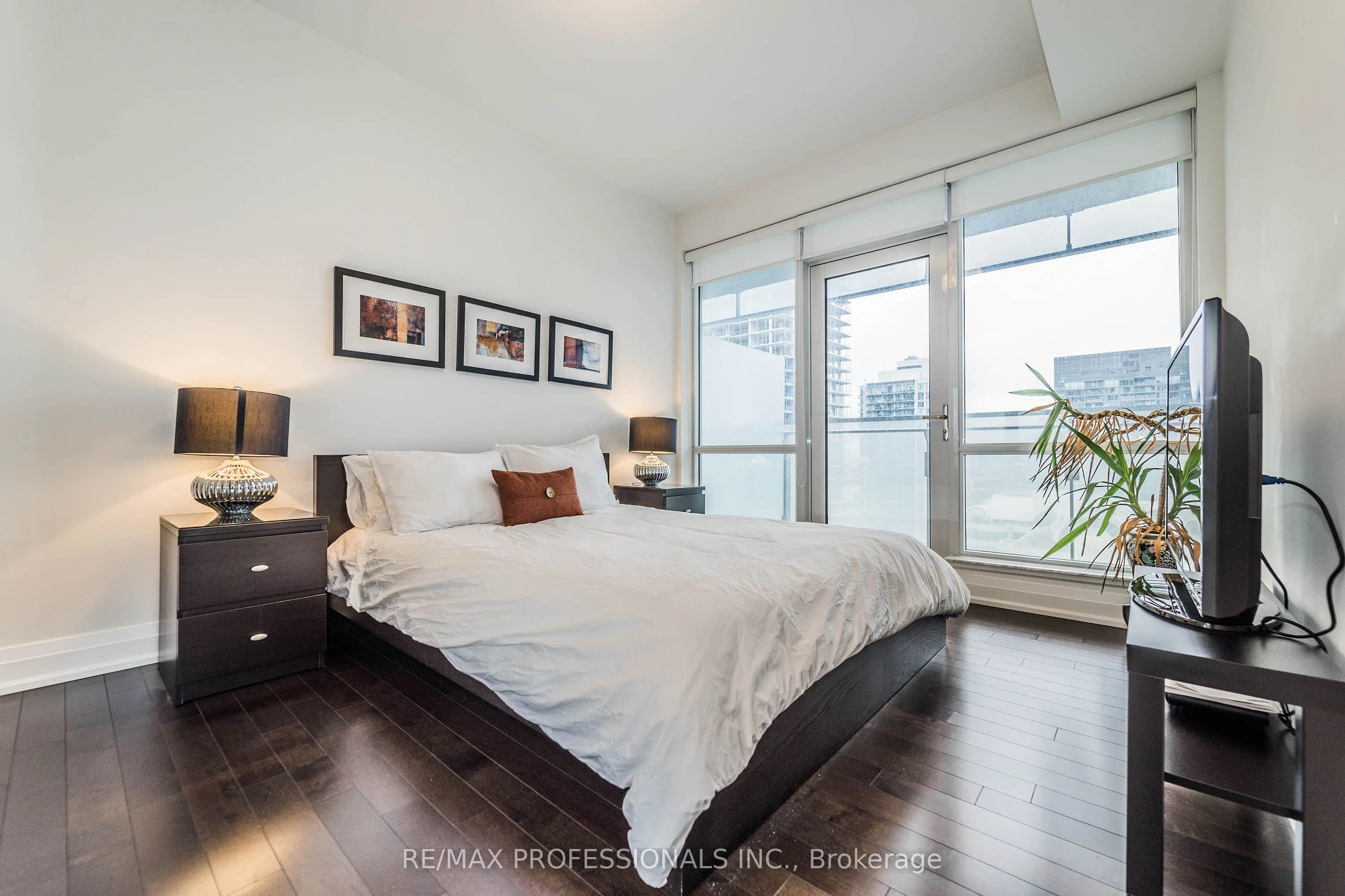 80 John Street, #2606