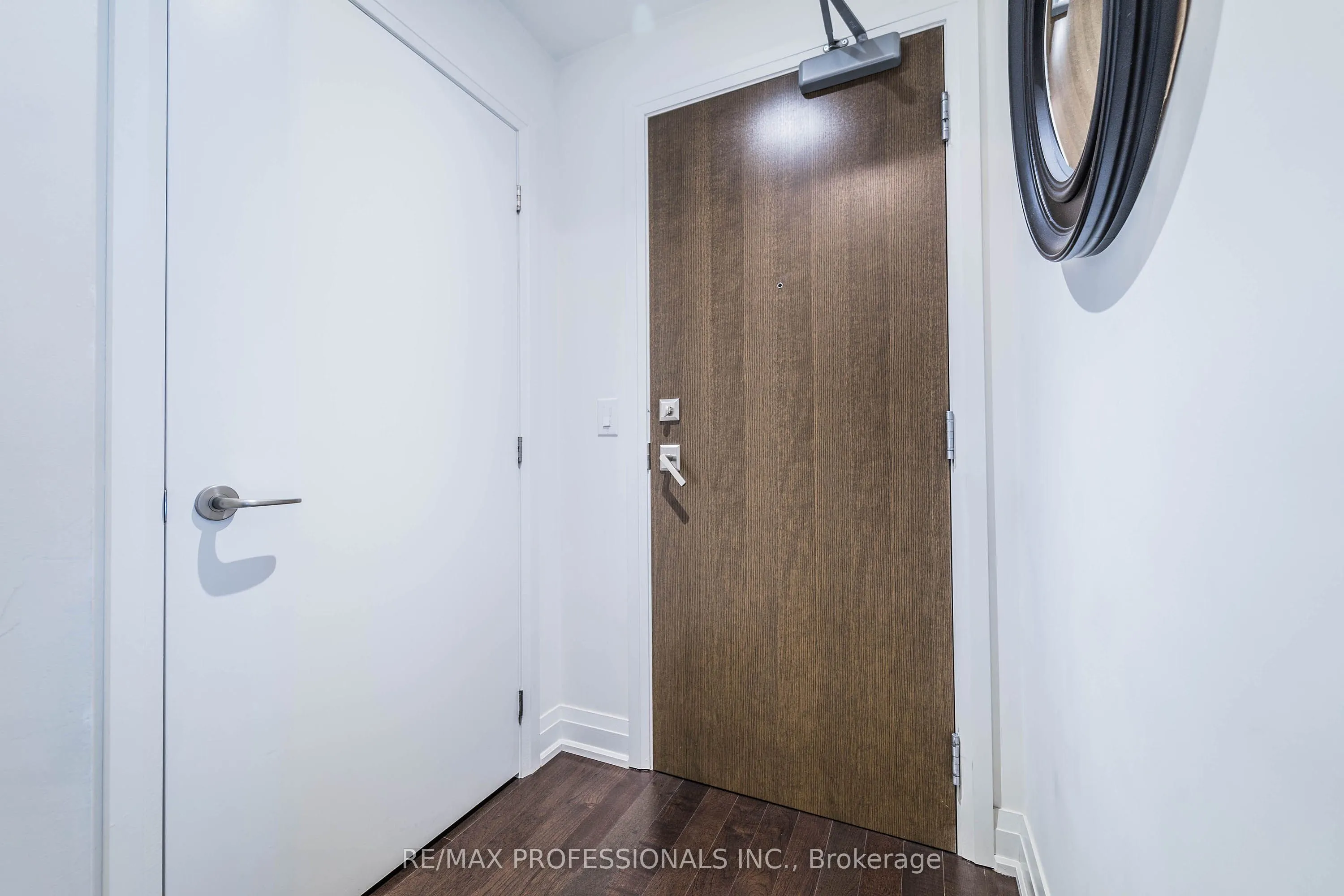 80 John Street, #2606