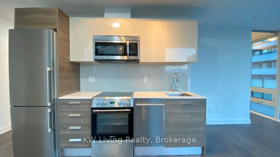 42 Charles Street E, #1602