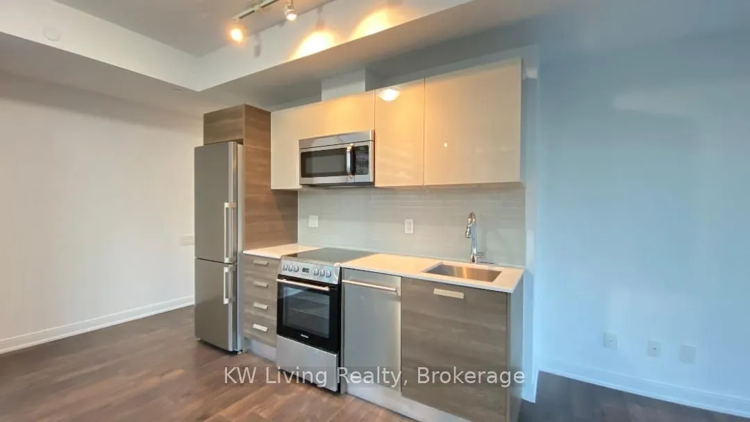 42 Charles Street E, #1602