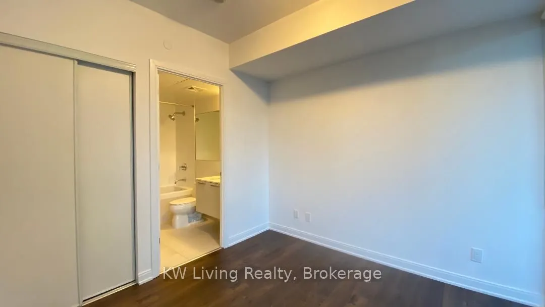 42 Charles Street E, #1602