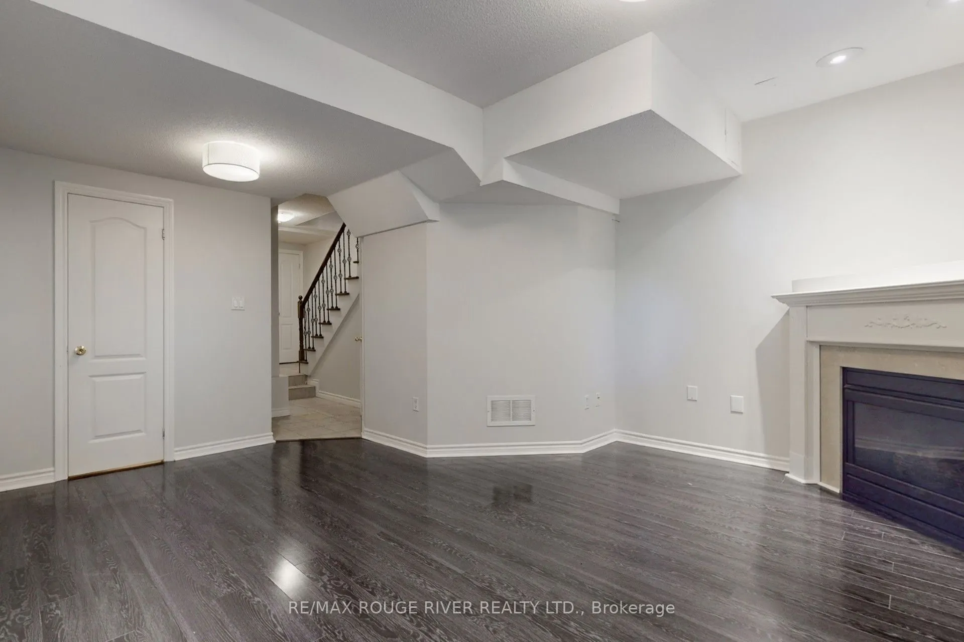 20 Rodeo Court